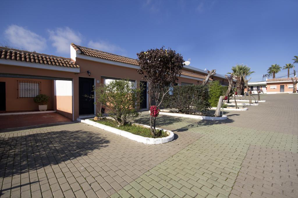 Hostal Nueva Andalucia Alcala de Guadaira Exterior photo